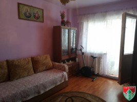 apartament-2-camere-decomandat-zona-valea-aurie-3